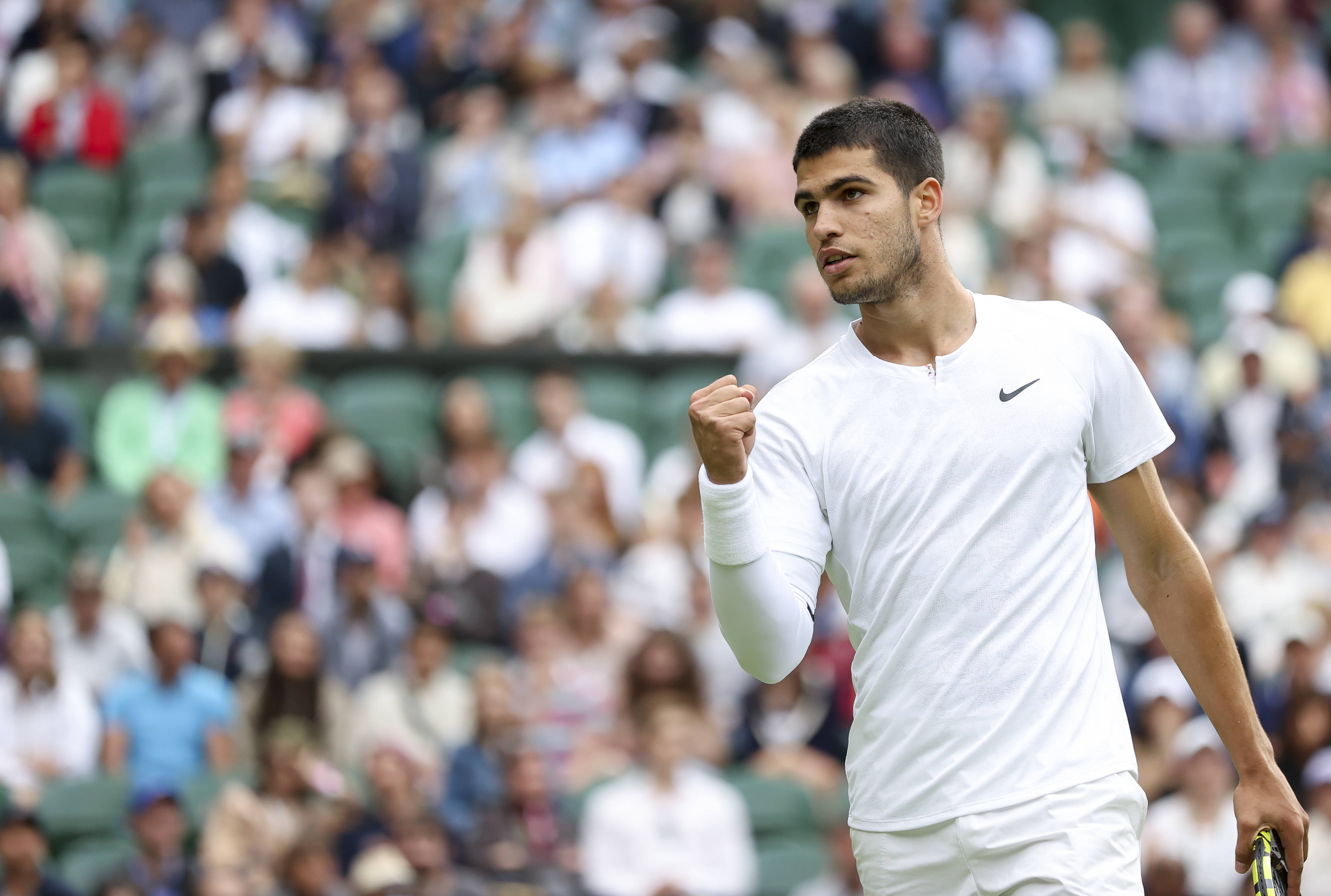 决策更大的 决策更大的