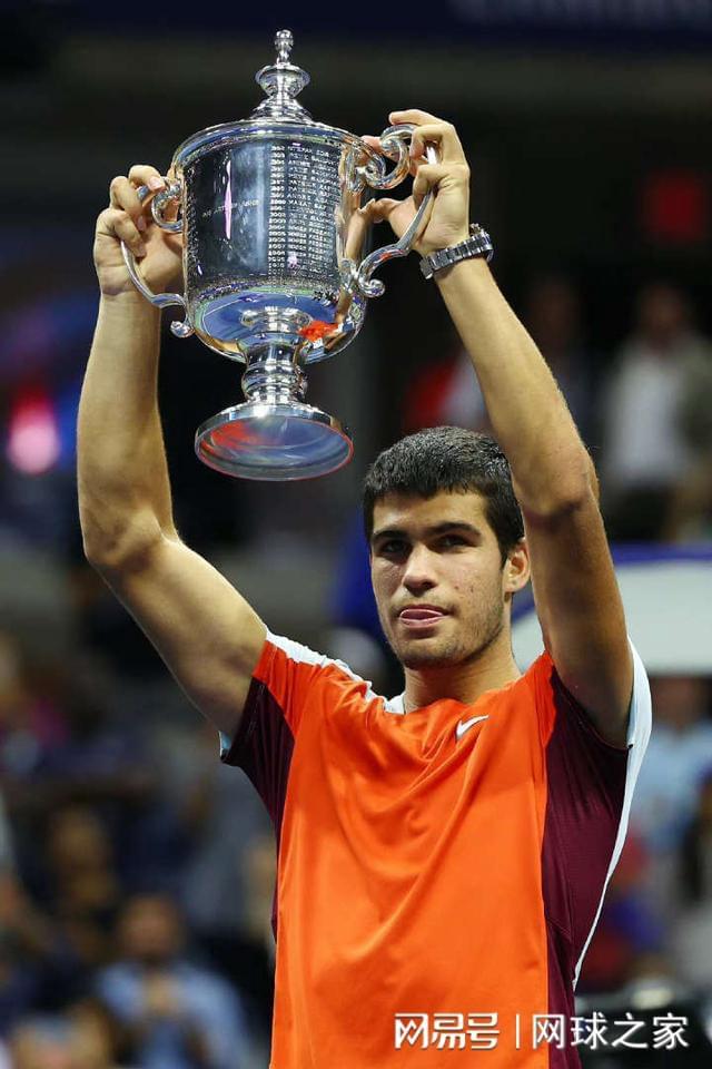 深入的合作 深入的合作